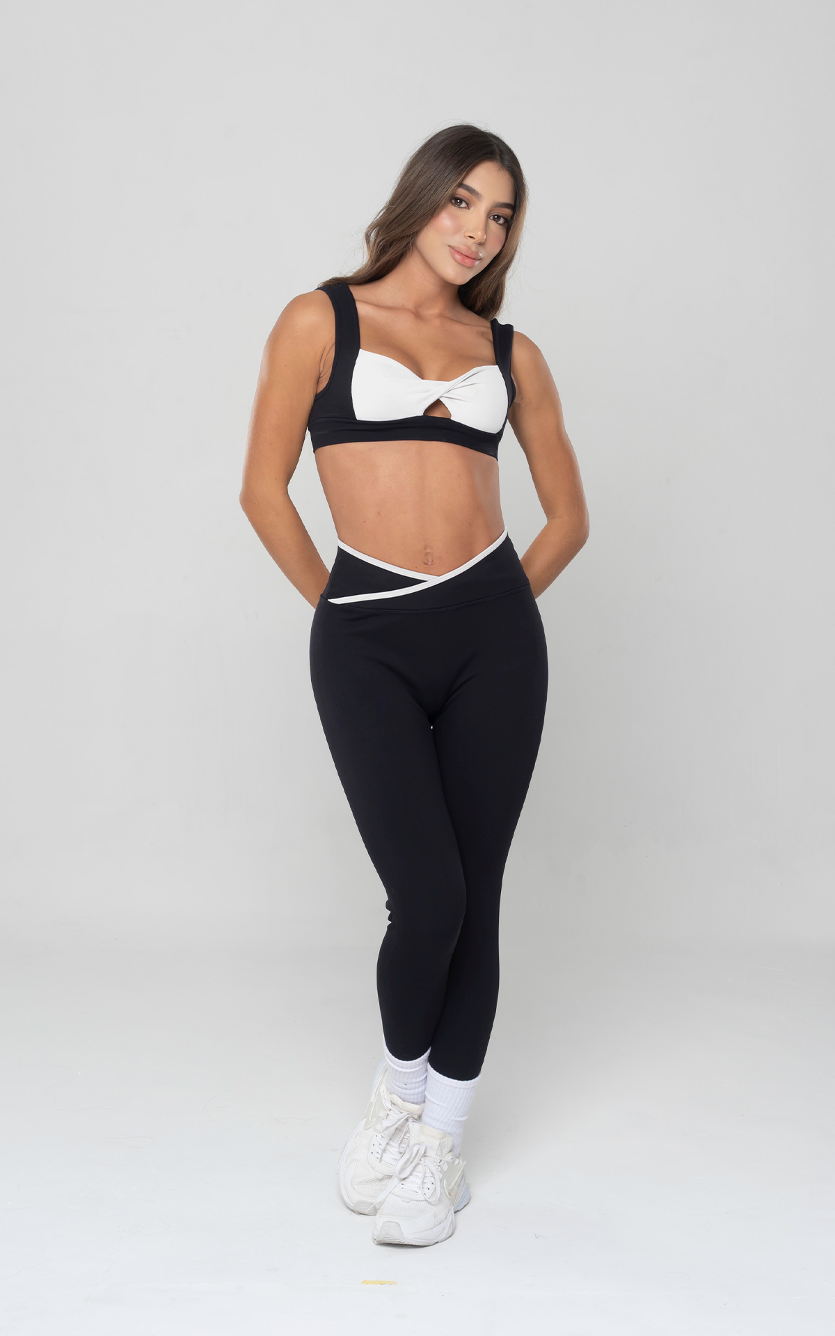 LEGGING VENTO NIGHT 1 png.png