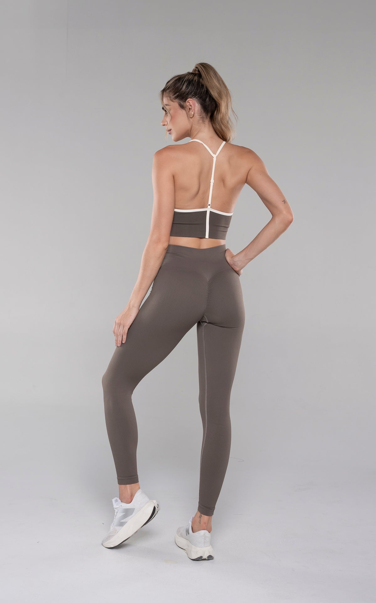LEGGINGS MILLIE CON RUCHING