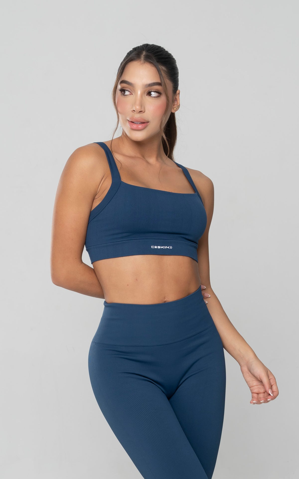 TOP BREEZE NAVY 1.jpg